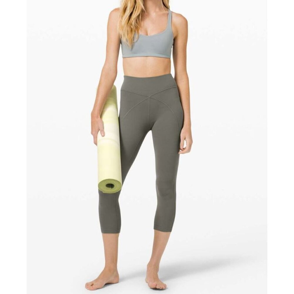 Lululemon Get Centred High Rise Crop 21" Grey Sage Size 8 Buttery Soft